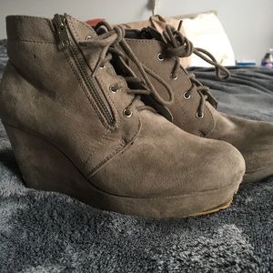 Laced and Zippered Wedged Booties